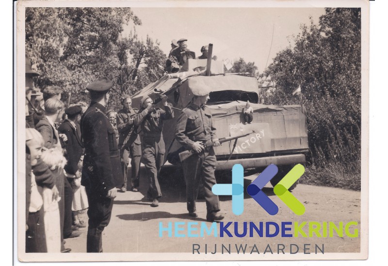 Pannerden Bevrijdingsfeest augustus 1945 Coll.J.van Ingen (2)